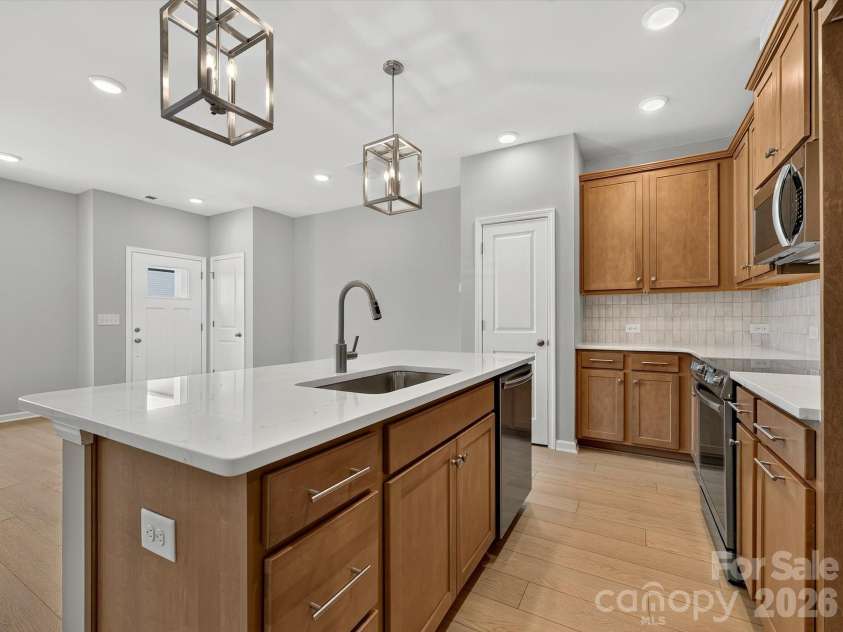 571 Cape Cod Way, Rock Hill, SC 29732.  MLS# CAR4408395, YatesRealty ID 40844. 