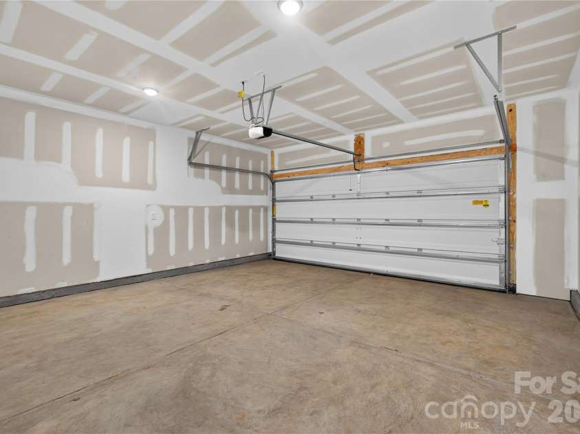 571 Cape Cod Way, Rock Hill, SC 29732.  MLS# CAR4408395, YatesRealty ID 40844. 
