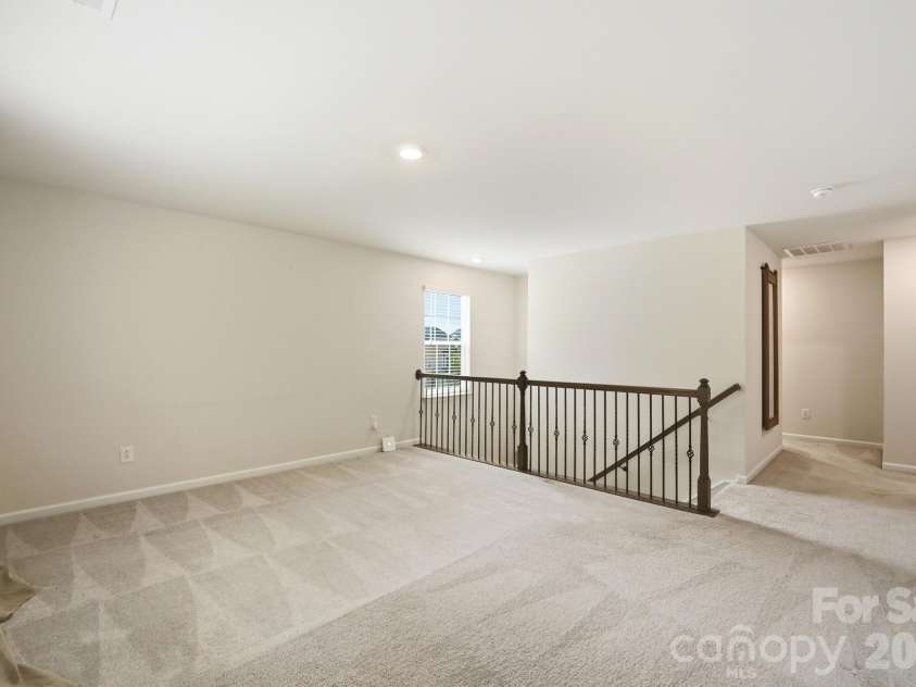 3348 Laurel Oak Lane, Gastonia, NC 28056.  MLS# CAR4408600, YatesRealty ID 40848. 
