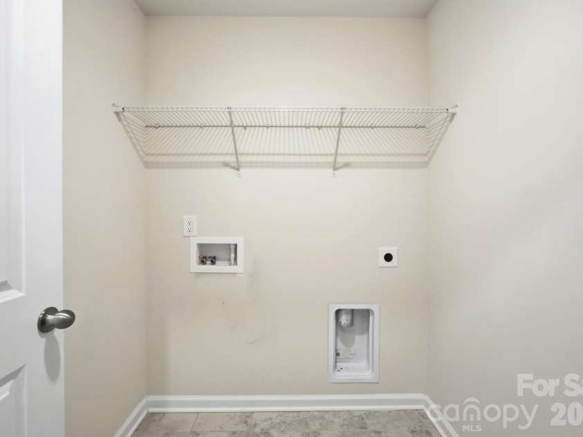 3348 Laurel Oak Lane, Gastonia, NC 28056.  MLS# CAR4408600, YatesRealty ID 40848. 