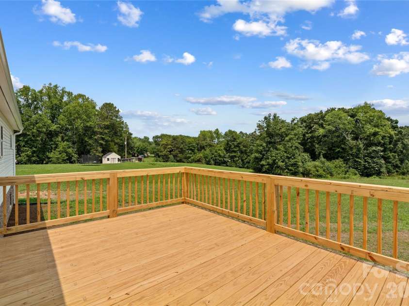 532 Eagle Mills Road, Hamptonville, NC 27020.  MLS# CAR4409145, YatesRealty ID 40850. 