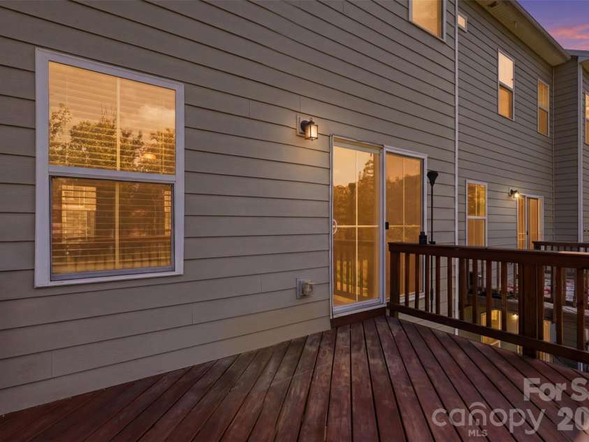 411 Lahinch Drive, Tega Cay, SC 29708.  MLS# CAR4402483, YatesRealty ID 40852. 