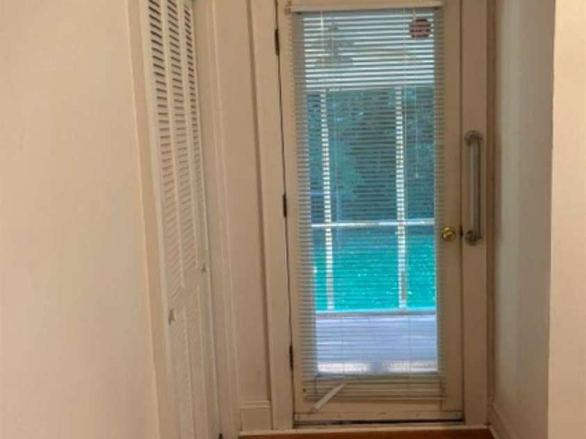 1404 23rd Avenue, Hickory, NC 28601.  MLS# CAR4408484, YatesRealty ID 40856. 
