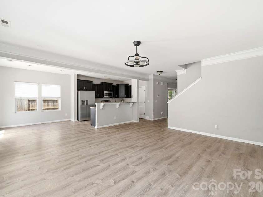 5011 Elementary View Drive, Charlotte, NC 28269.  MLS# CAR4407861, YatesRealty ID 40857. 