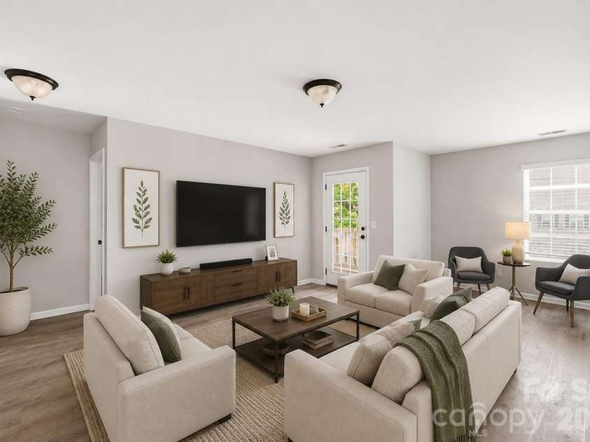 5011 Elementary View Drive, Charlotte, NC 28269.  MLS# CAR4407861, YatesRealty ID 40857. Loft - Virtually Staged