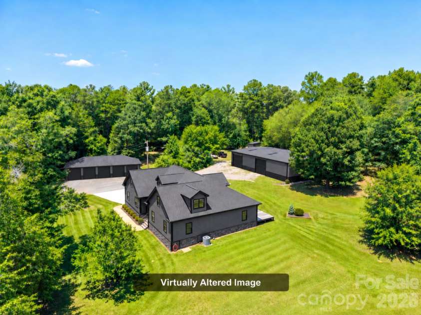 15027 Beatties Ford Road, Huntersville, NC 28078.  MLS# CAR4403826, YatesRealty ID 40858. With some work, this property could look like this!