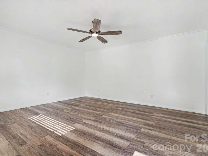 617 Lake Drive, Rockwell, NC 28138.  MLS# CAR4407293, YatesRealty ID 40859. 