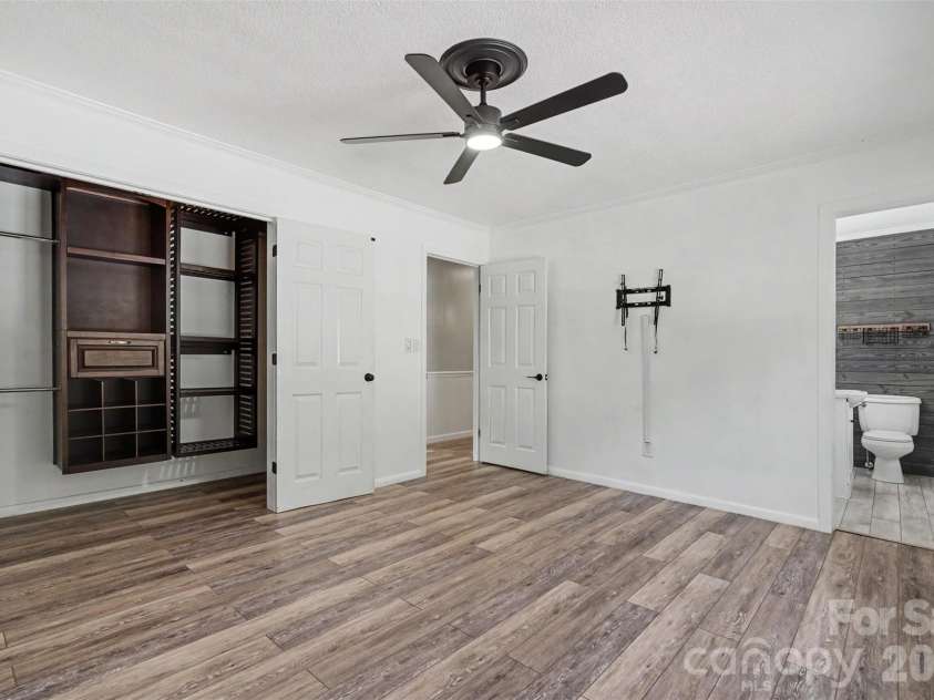 617 Lake Drive, Rockwell, NC 28138.  MLS# CAR4407293, YatesRealty ID 40859. 