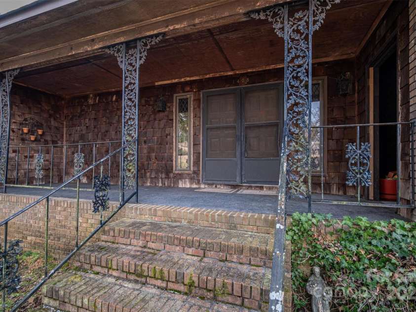 1408 Gaither Road, Belmont, NC 28012.  MLS# CAR4216561, YatesRealty ID 4086. 