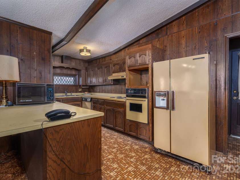 1408 Gaither Road, Belmont, NC 28012.  MLS# CAR4216561, YatesRealty ID 4086. 