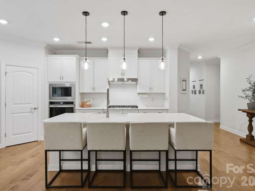 8504 Pennegrove Circle, Charlotte, NC 28214.  MLS# CAR4406514, YatesRealty ID 40862. 