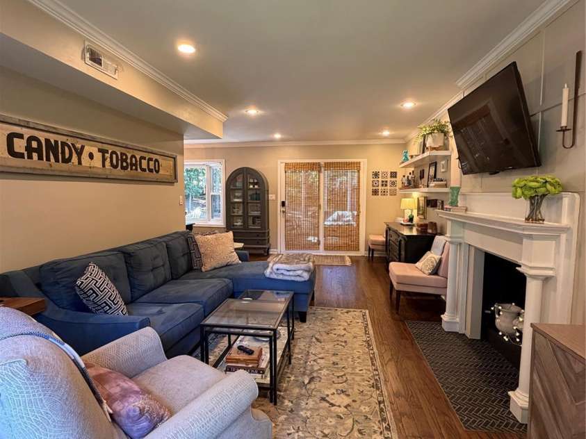 8929 Gamesford Drive, Charlotte, NC 28277.  MLS# CAR4409760, YatesRealty ID 40863. 