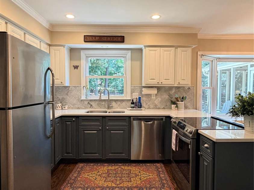 8929 Gamesford Drive, Charlotte, NC 28277.  MLS# CAR4409760, YatesRealty ID 40863. 