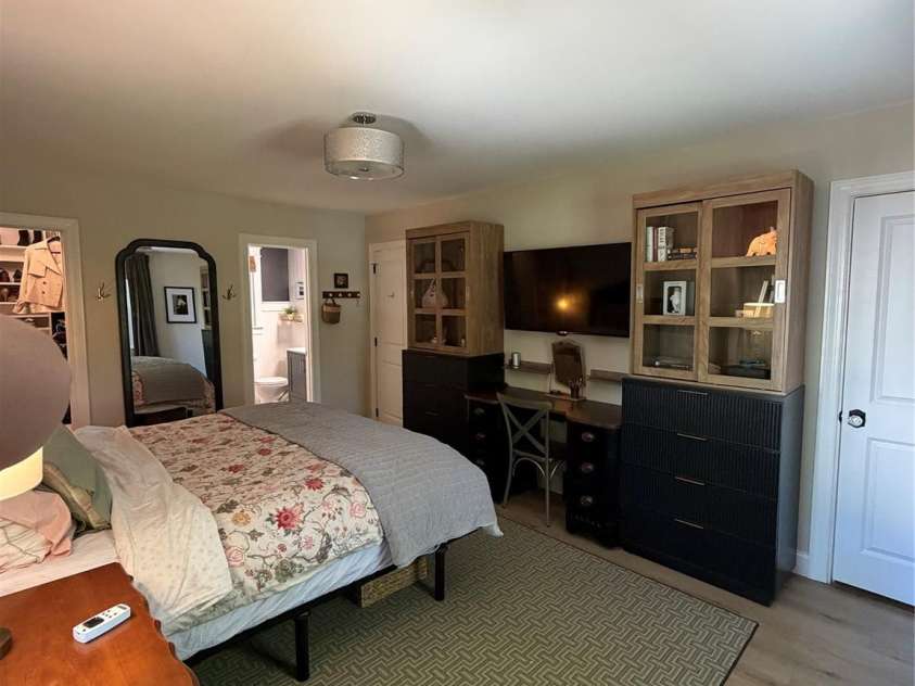8929 Gamesford Drive, Charlotte, NC 28277.  MLS# CAR4409760, YatesRealty ID 40863. 