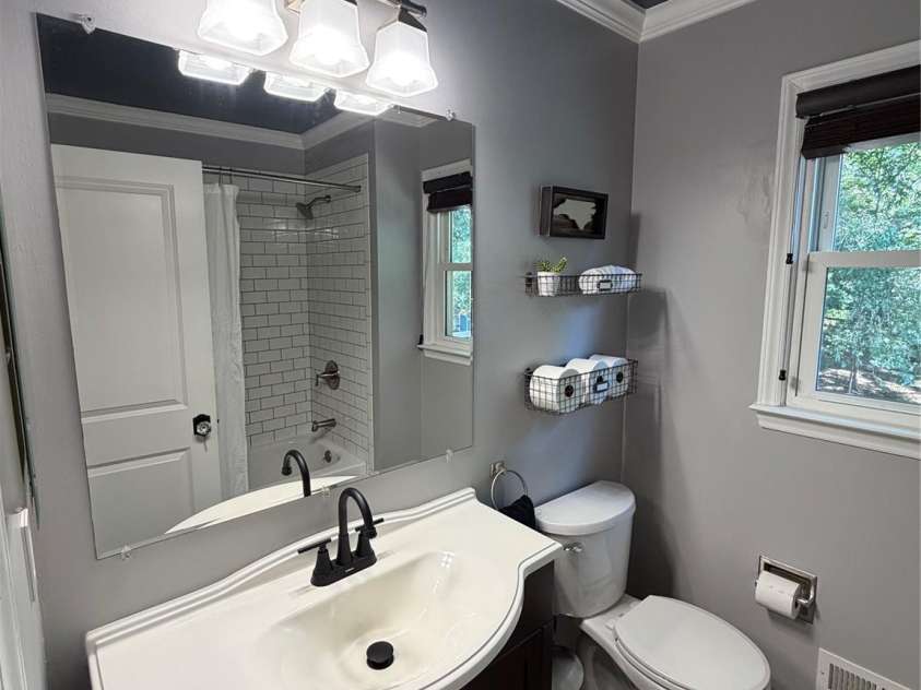8929 Gamesford Drive, Charlotte, NC 28277.  MLS# CAR4409760, YatesRealty ID 40863. 