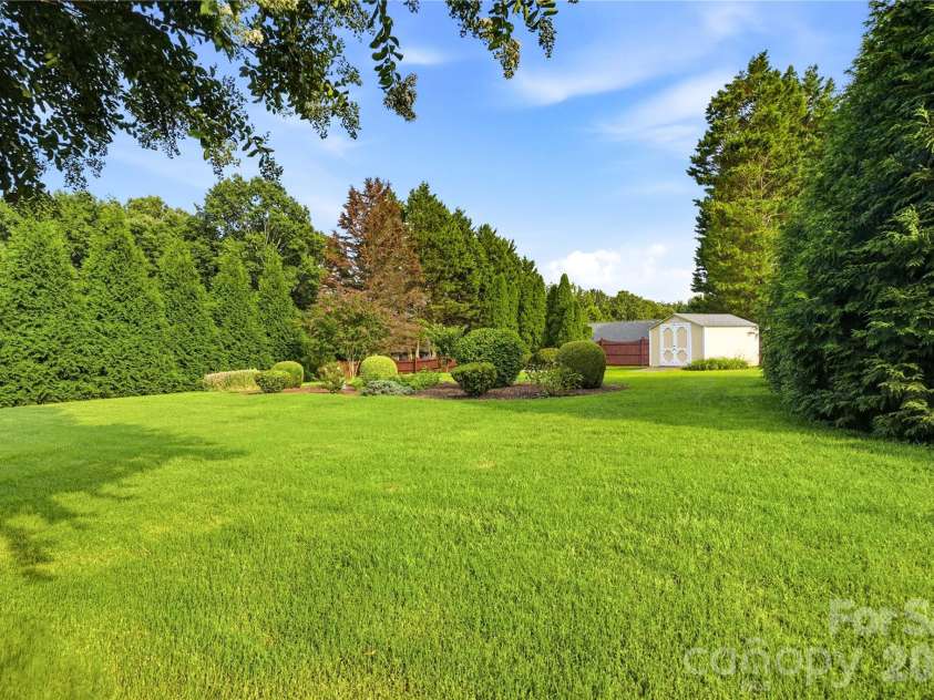 3892 Stoney Creek Drive, Lincolnton, NC 28092.  MLS# CAR4391090, YatesRealty ID 40864. 