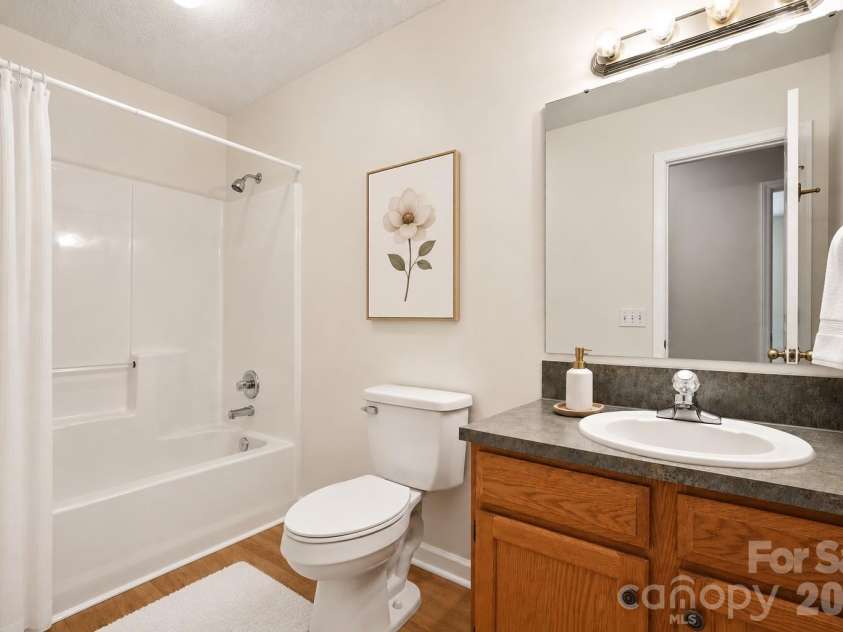 3892 Stoney Creek Drive, Lincolnton, NC 28092.  MLS# CAR4391090, YatesRealty ID 40864. Virtually staged