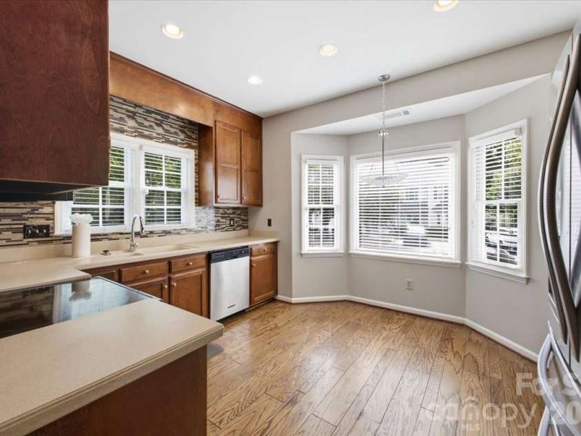 5909 Fitzwilliams Lane, Charlotte, NC 28270.  MLS# CAR4405144, YatesRealty ID 40865. 