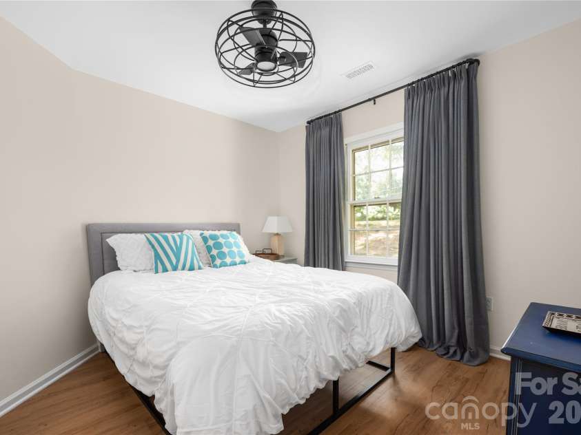 3104 Plum Arbor Way, Charlotte, NC 28209.  MLS# CAR4405963, YatesRealty ID 40866. 