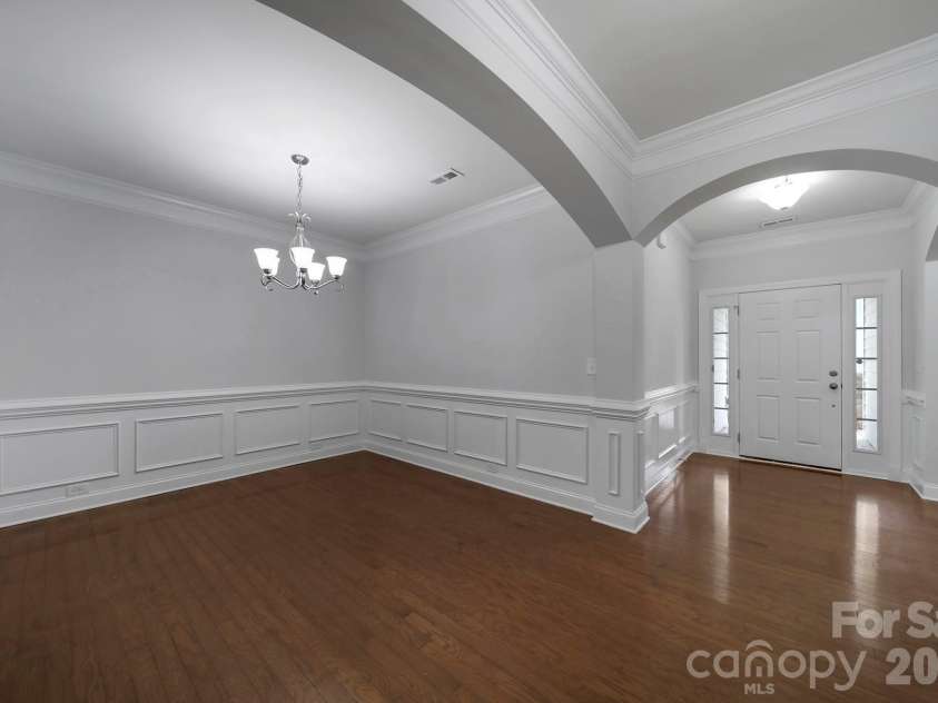 2001 Oakmere Road, Waxhaw, NC 28173.  MLS# CAR4401499, YatesRealty ID 40867. 