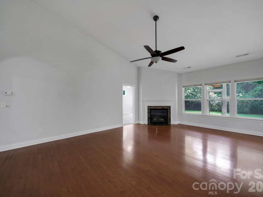 2001 Oakmere Road, Waxhaw, NC 28173.  MLS# CAR4401499, YatesRealty ID 40867. 