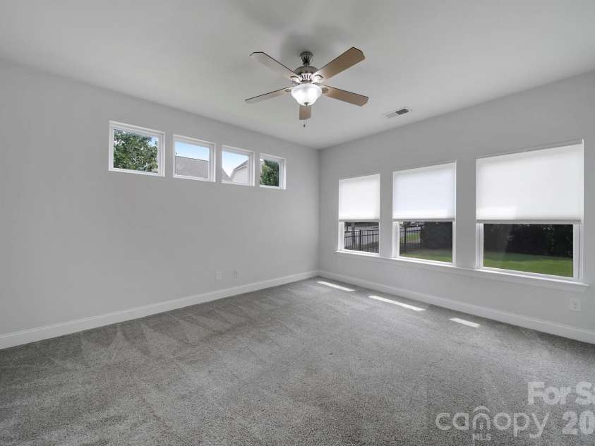 2001 Oakmere Road, Waxhaw, NC 28173.  MLS# CAR4401499, YatesRealty ID 40867. 