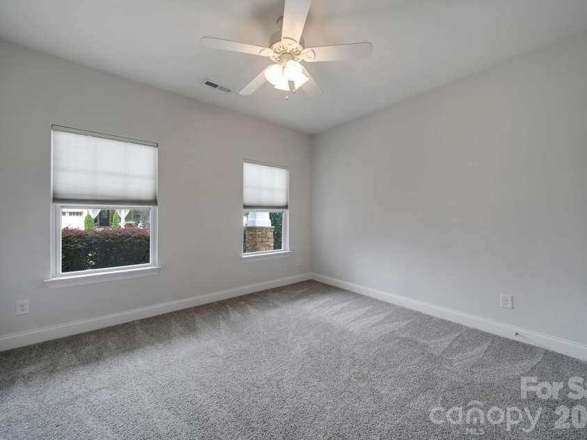 2001 Oakmere Road, Waxhaw, NC 28173.  MLS# CAR4401499, YatesRealty ID 40867. 