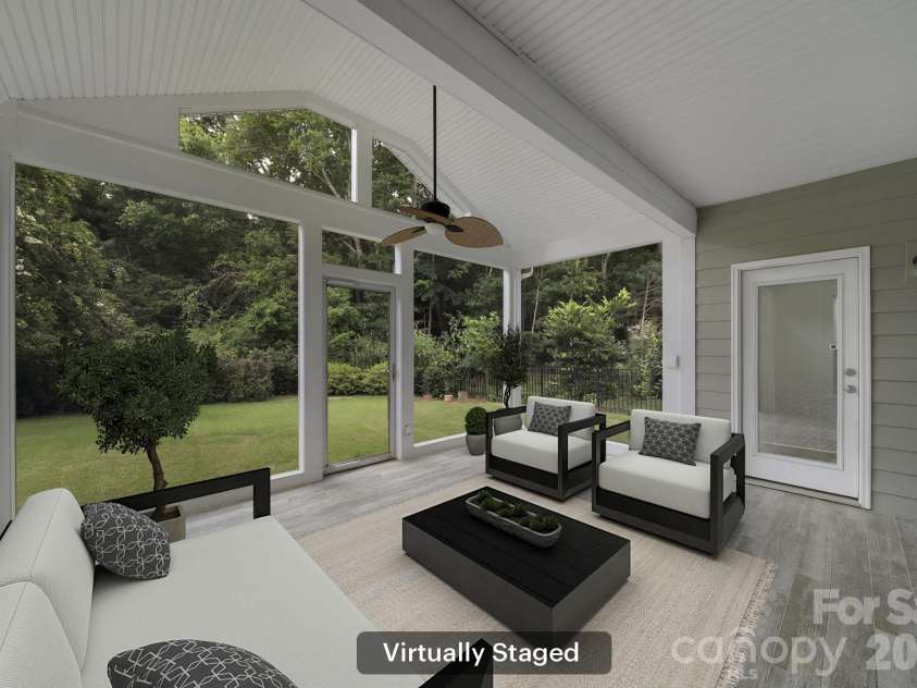 2001 Oakmere Road, Waxhaw, NC 28173.  MLS# CAR4401499, YatesRealty ID 40867. 