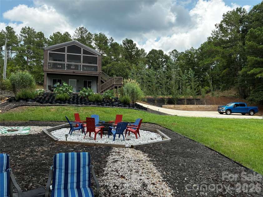 2268 Singleton Creek Road, Liberty Hill, SC 29175.  MLS# CAR4409685, YatesRealty ID 40869. 