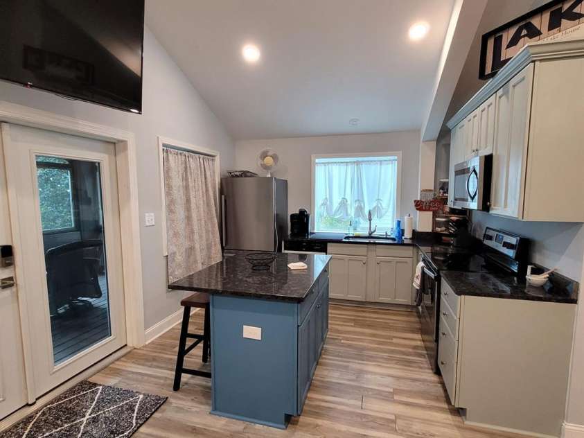 2268 Singleton Creek Road, Liberty Hill, SC 29175.  MLS# CAR4409685, YatesRealty ID 40869. 