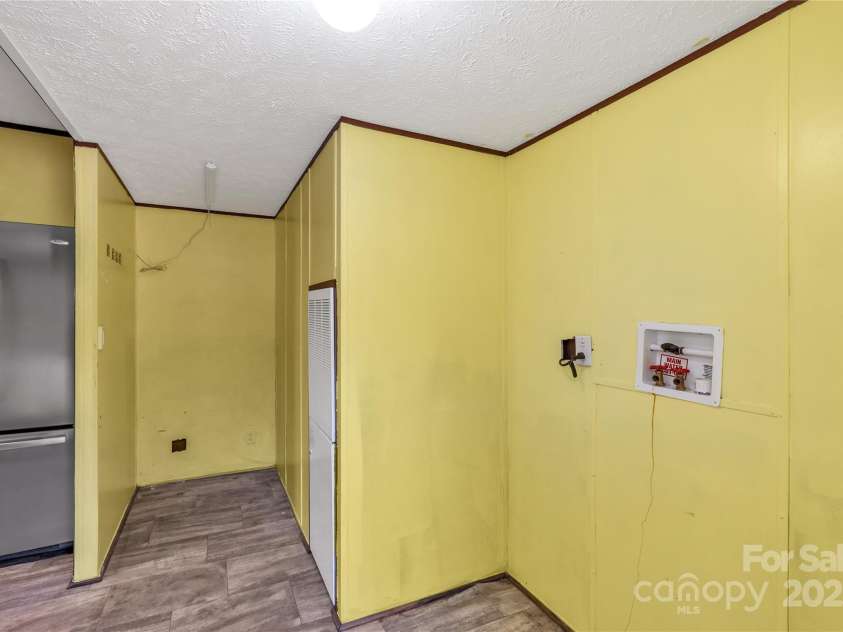 1951 Mcconnells Highway, McConnells, SC 29726.  MLS# CAR4324731, YatesRealty ID 4087. 