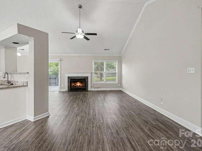 3428 Fortis Lane, Matthews, NC 28105.  MLS# CAR4408244, YatesRealty ID 40871. 