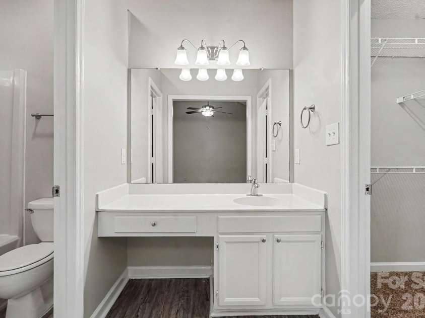 3428 Fortis Lane, Matthews, NC 28105.  MLS# CAR4408244, YatesRealty ID 40871. 