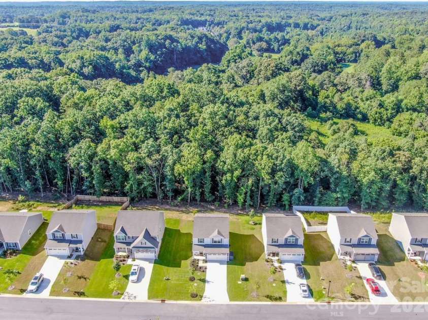 119 Brixham Loop, Troutman, NC 28166.  MLS# CAR4410222, YatesRealty ID 40876. Perfect Homesite