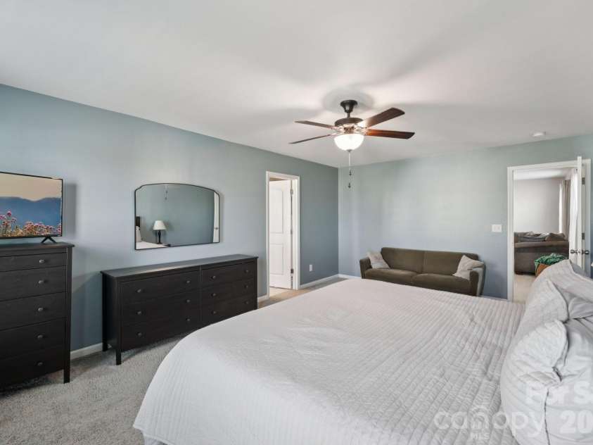 879 Von Buren Boulevard, Rock Hill, SC 29730.  MLS# CAR4325074, YatesRealty ID 4088. 