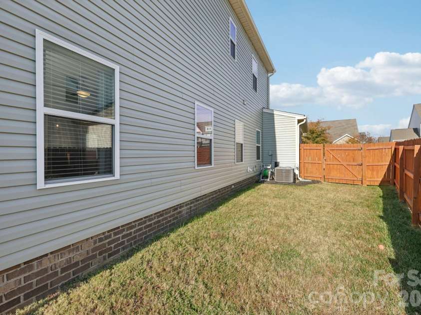 879 Von Buren Boulevard, Rock Hill, SC 29730.  MLS# CAR4325074, YatesRealty ID 4088. 