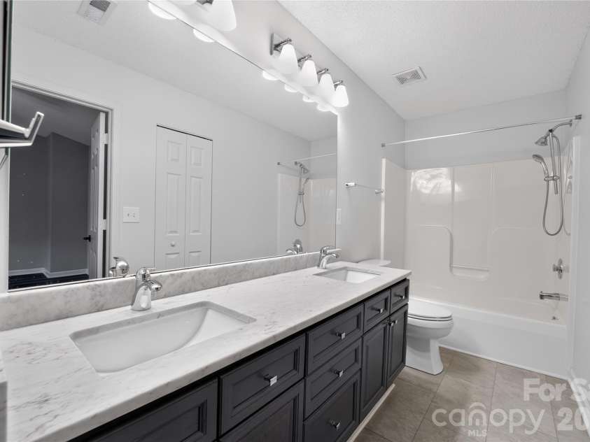 9357 Glenwater Drive, Charlotte, NC 28262.  MLS# CAR4410481, YatesRealty ID 40886. 