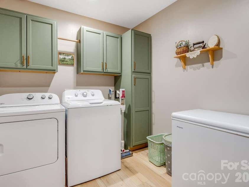 295 Penland Street, Clyde, NC 28721.  MLS# CAR4401322, YatesRealty ID 40888. 
