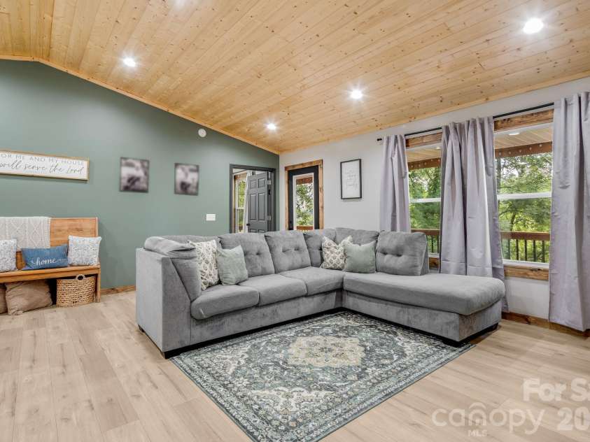 295 Penland Street, Clyde, NC 28721.  MLS# CAR4401322, YatesRealty ID 40888. 