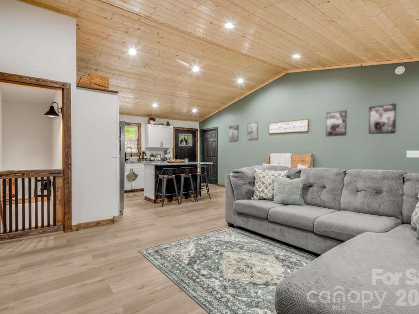 295 Penland Street, Clyde, NC 28721.  MLS# CAR4401322, YatesRealty ID 40888. 