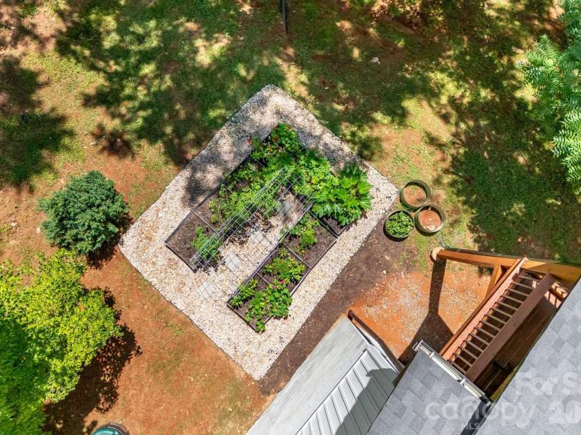 295 Penland Street, Clyde, NC 28721.  MLS# CAR4401322, YatesRealty ID 40888. 