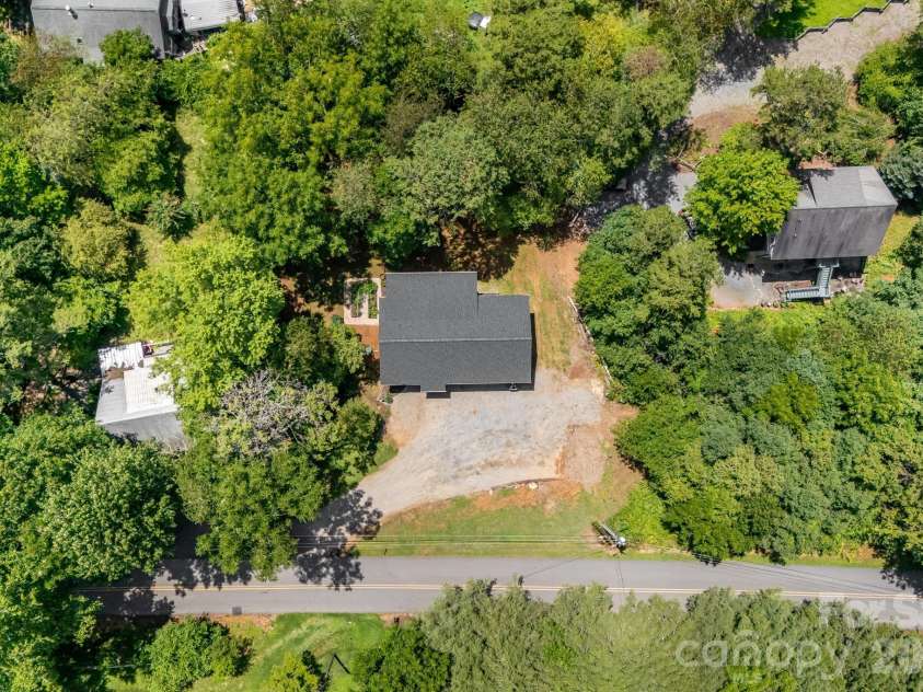 295 Penland Street, Clyde, NC 28721.  MLS# CAR4401322, YatesRealty ID 40888. 
