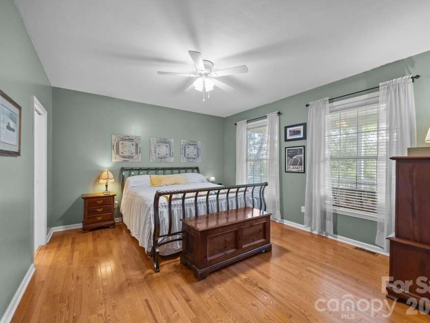183 Lunar Trace Road, Waynesville, NC 28786.  MLS# CAR4345565, YatesRealty ID 4089. 
