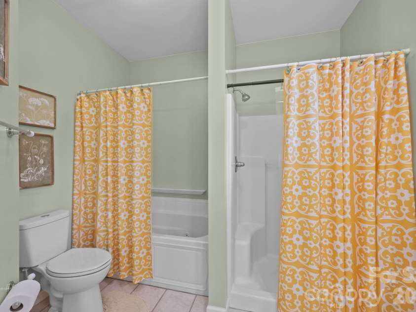 183 Lunar Trace Road, Waynesville, NC 28786.  MLS# CAR4345565, YatesRealty ID 4089. 