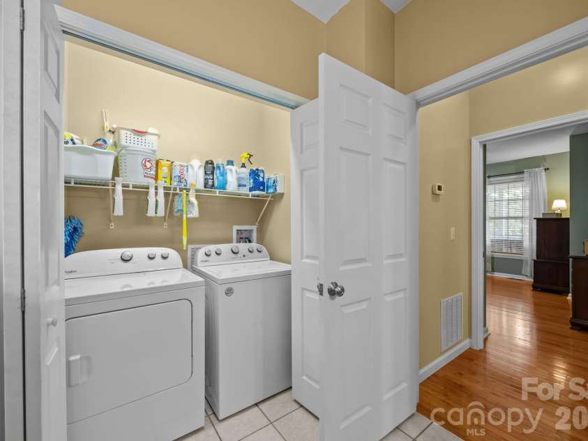 183 Lunar Trace Road, Waynesville, NC 28786.  MLS# CAR4345565, YatesRealty ID 4089. 