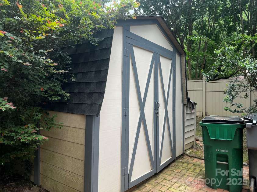 6737 Harrison Road, Charlotte, NC 28270.  MLS# CAR4278887, YatesRealty ID 4089. 