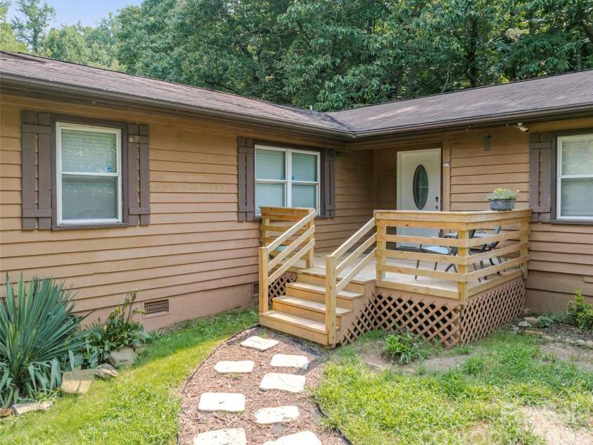 2100 Pisgah Highway, Candler, NC 28715.  MLS# CAR4407732, YatesRealty ID 40894. 
