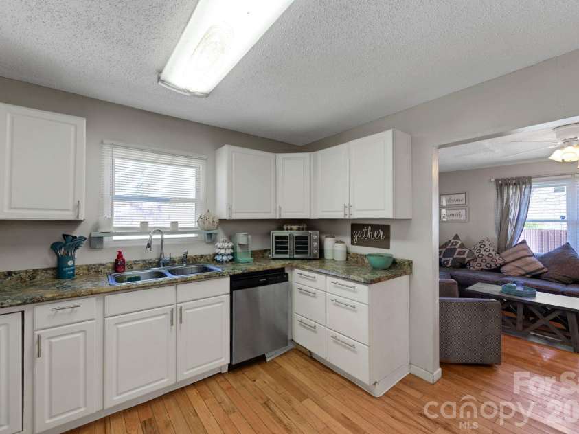 2100 Pisgah Highway, Candler, NC 28715.  MLS# CAR4407732, YatesRealty ID 40894. 