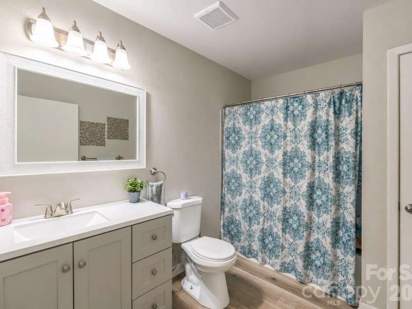 2100 Pisgah Highway, Candler, NC 28715.  MLS# CAR4407732, YatesRealty ID 40894. 