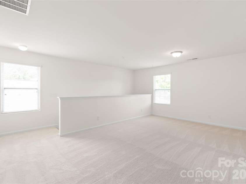 8411 Romana Red Lane, Charlotte, NC 28213.  MLS# CAR4406606, YatesRealty ID 40895. 